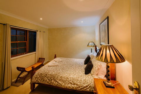 Barrington Hideaway- River Cottages - Accommodation Broadbeach 1