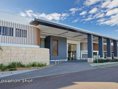 Bay Parklands, Unit 22/2 Gowrie Avenue - Accommodation Broadbeach 3