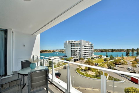 Bayview 608 - Accommodation Broadbeach 0