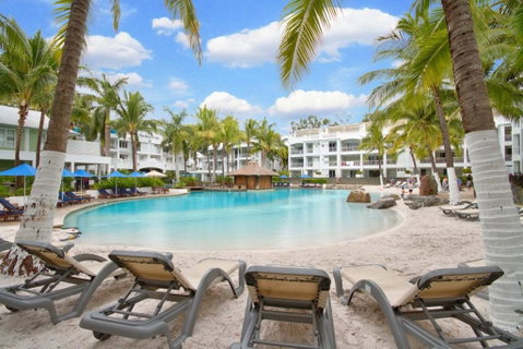 BEACH CLUB PENTHOUSE 5134 - Accommodation Broadbeach 3