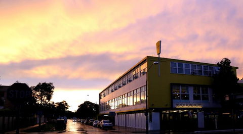 Beach Road Hotel - Accommodation Broadbeach 0