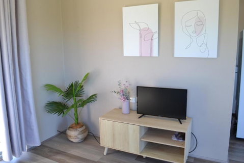 Rio Rita Ocean View Apartments - Accommodation Broadbeach 2