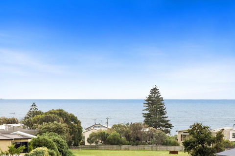 Red Salt - Accommodation Broadbeach 3