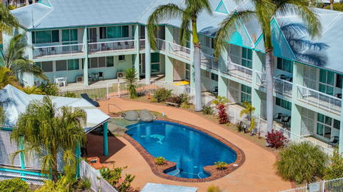 Reef Adventureland Motor Inn - Accommodation Broadbeach 3
