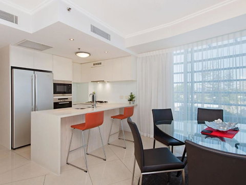 Reflections Tower 2 Unit 401 - Accommodation Broadbeach 3