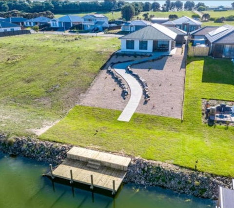 RIVER VIEWS - Accommodation Broadbeach 2