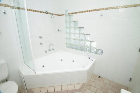 Rockpool Motor Inn - Accommodation Broadbeach 3