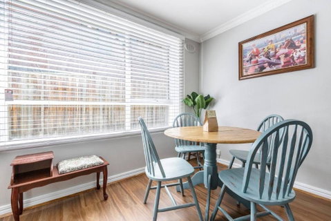 Rosewood Lodge - Cottage Charm Off High Street - Accommodation Broadbeach 3