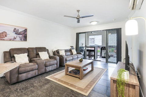 Royal Pavilions 8 - Accommodation Broadbeach 2