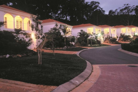 Royal Woods Resort - Accommodation Broadbeach 2
