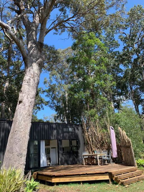 Rustic Retreat - Accommodation Broadbeach 0