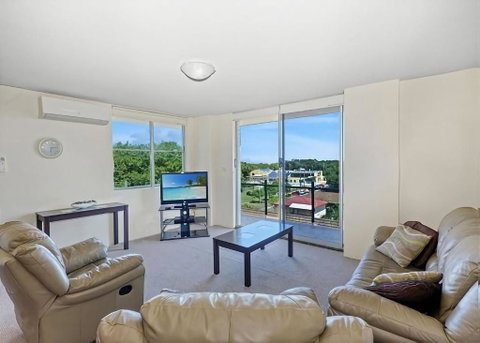 Sail Away - Accommodation Broadbeach 3