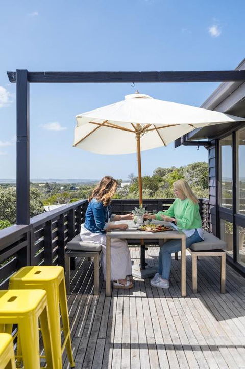 Salty Breeze - Accommodation Broadbeach 1