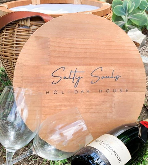 Salty Souls - Accommodation Broadbeach 0