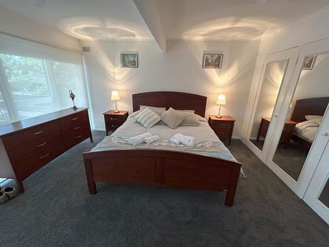 Sanctuary On Toagara With Spa And Heated Pool - Accommodation Broadbeach 3