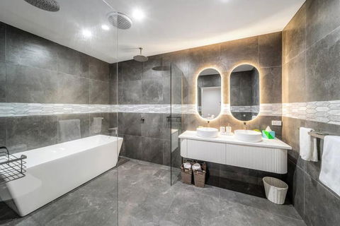 Sand And Serenity - Accommodation Broadbeach 0