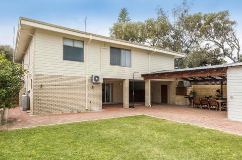 Sand Dunes Experience - Pet Friendly - Accommodation Broadbeach 1