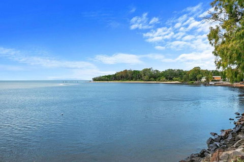 Sandbar On Moreton 5 Bedroom - Accommodation Broadbeach 0