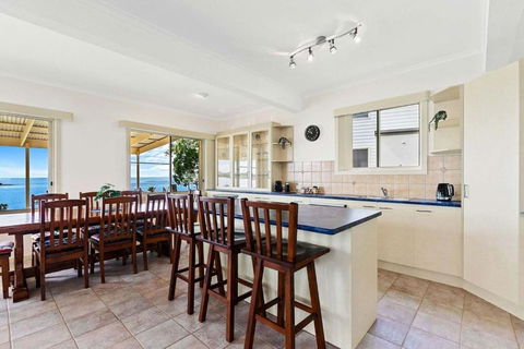 Sandbar On Moreton 5 Bedroom - Accommodation Broadbeach 3