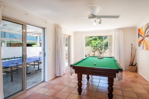 Sandrift One - Oceanstays - Accommodation Broadbeach 3