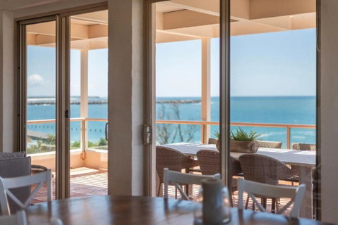 Sandrift Two - Oceanstays - Accommodation Broadbeach 0