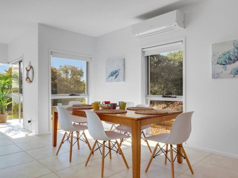 Sandy Cove - Accommodation Broadbeach 3