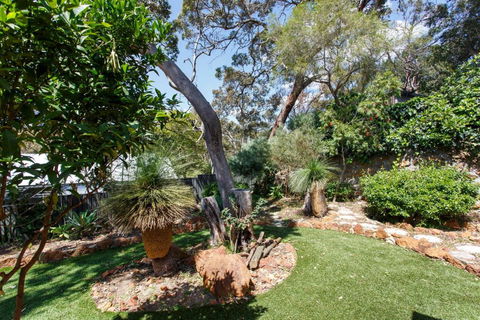 Serenity Haven - Accommodation Broadbeach 0
