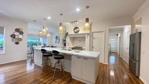 StayAU 4BRM Chic Urban Retreat - Accommodation Broadbeach 0