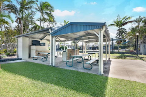 Tasman Holiday Parks - Fraser Coast - Accommodation Broadbeach 1