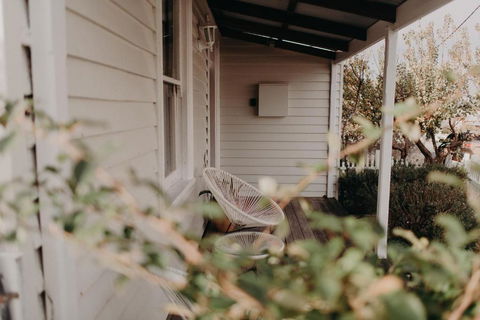 The Allotment Albany - Centrally Located Cottage In Old Albany - Accommodation Broadbeach 1