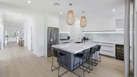 Tallowwood - Accommodation Broadbeach 2