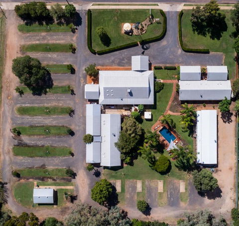 Tambo Mill Motel & Caravan Park - Accommodation Broadbeach 3