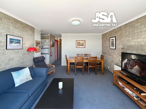 Tanderra 4 - Accommodation Broadbeach 3