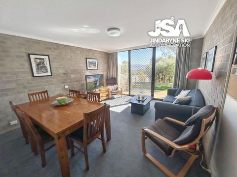 Tanderra 4 - Accommodation Broadbeach 2