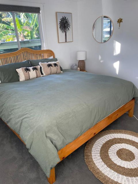 Tarbuck Lake House - Accommodation Broadbeach 2