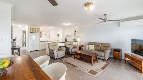 Tarcoola 2 - Accommodation Broadbeach 0