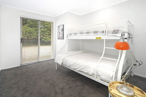 The Azalea - Tamborine Mountain - Accommodation Broadbeach 3