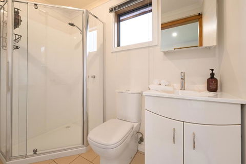 The Baby Penguin - Accommodation Broadbeach 2