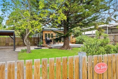 The Bach - Accommodation Broadbeach 1