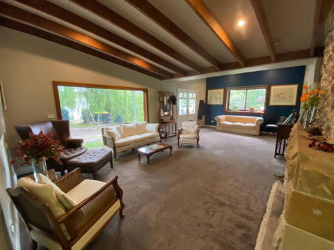 The Barn, Bowral - Accommodation Broadbeach 2