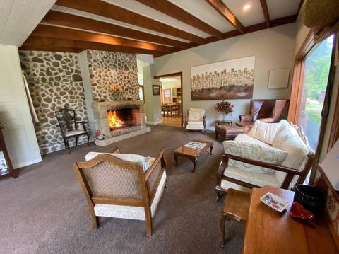 The Barn, Bowral - Accommodation Broadbeach 1