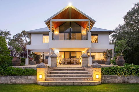 The Beach Club - Accommodation Broadbeach 1