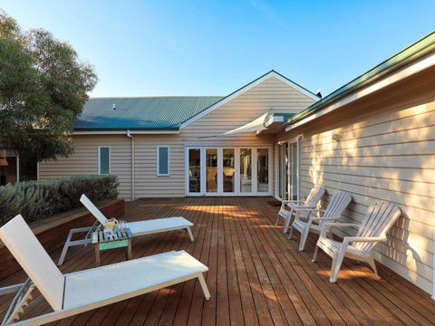 The Beach House - Accommodation Broadbeach 0