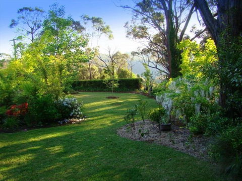 The Black Cockatoo Retreat In Leura - Accommodation Broadbeach 3