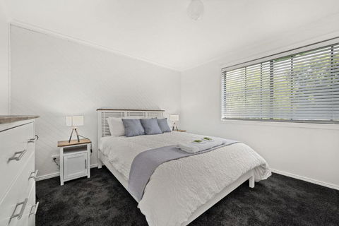 The Black Door - Accommodation Broadbeach 0