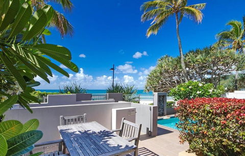 The Breakers 3 Noosa Paradise Retreat - Accommodation Broadbeach 2