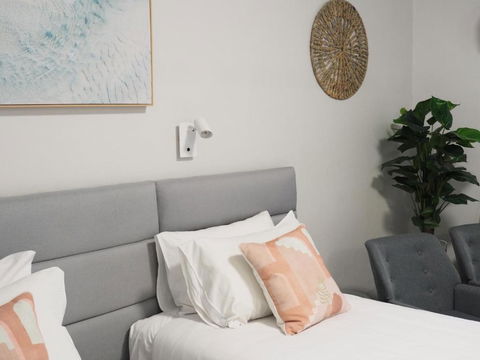 The Esplanade Motel - Accommodation Broadbeach 3