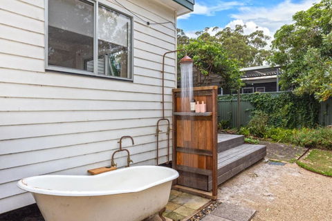 The Callala House - Pet Friendly With Fireplace - Accommodation Broadbeach 2