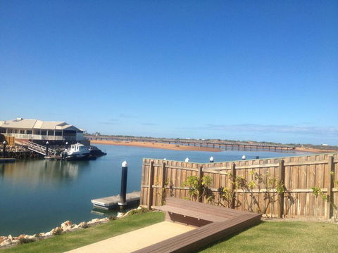 The Carnarvon Luxury Canal Home - Accommodation Broadbeach 3