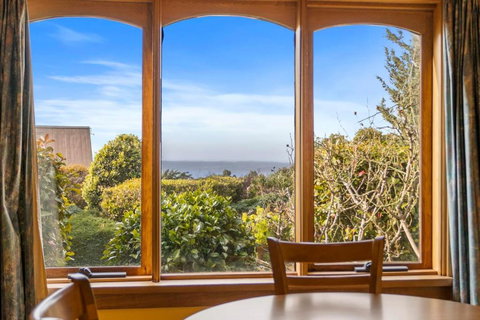 The Clocktower - Serene Stay At Herons Rise Vineyard - Accommodation Broadbeach 1